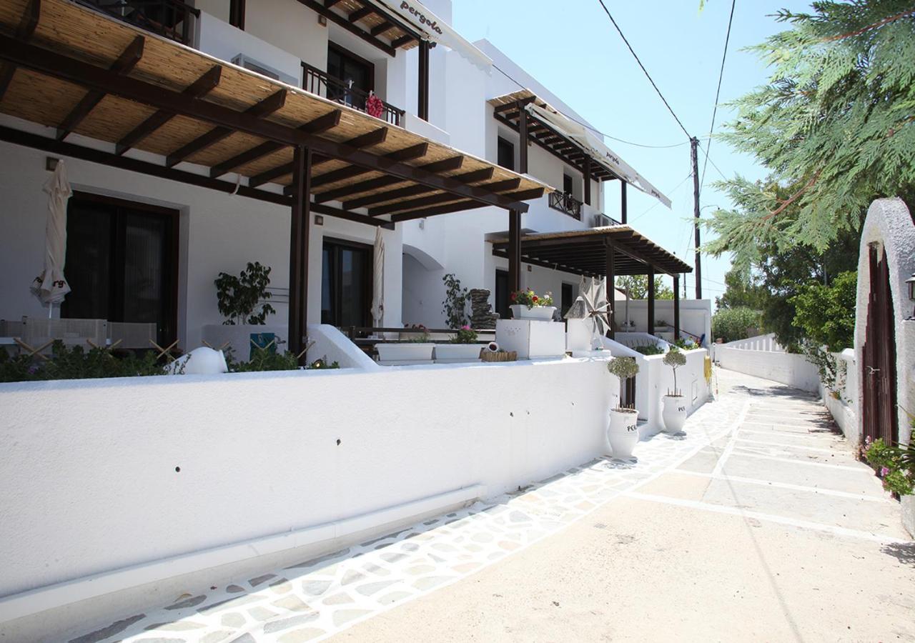 Pergola Aparthotel Livadi  Exterior foto