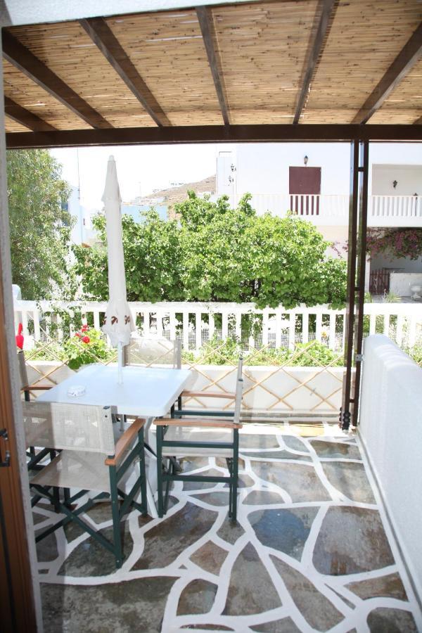 Pergola Aparthotel Livadi  Exterior foto